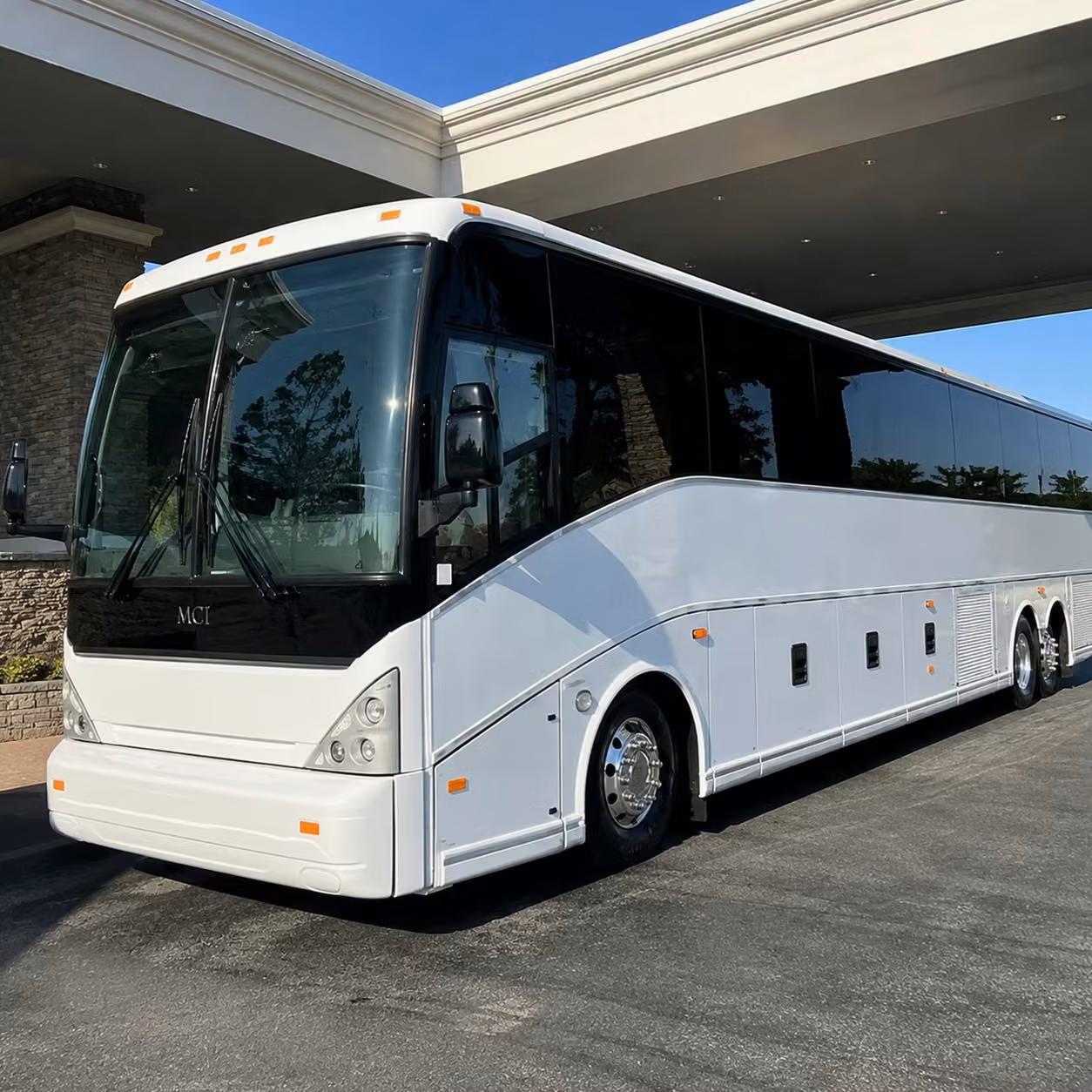 sterling heights groups headed to dtw love our shuttle options